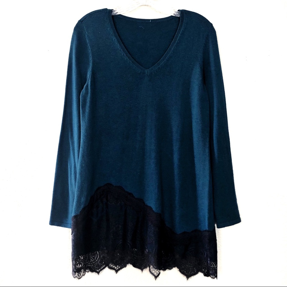 Chico’s Cashmere Sweater Teal Tunic w/ Black Lace
